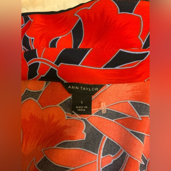 Ann Taylor Floral Ruffle Shirtdress in Night Sky Sz Small - Picture 9 of 11